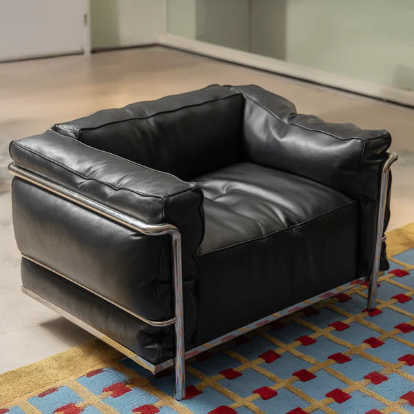 Carré Armchair