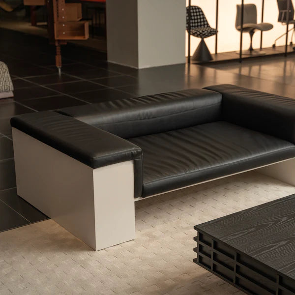 Contempo Lounge Chair