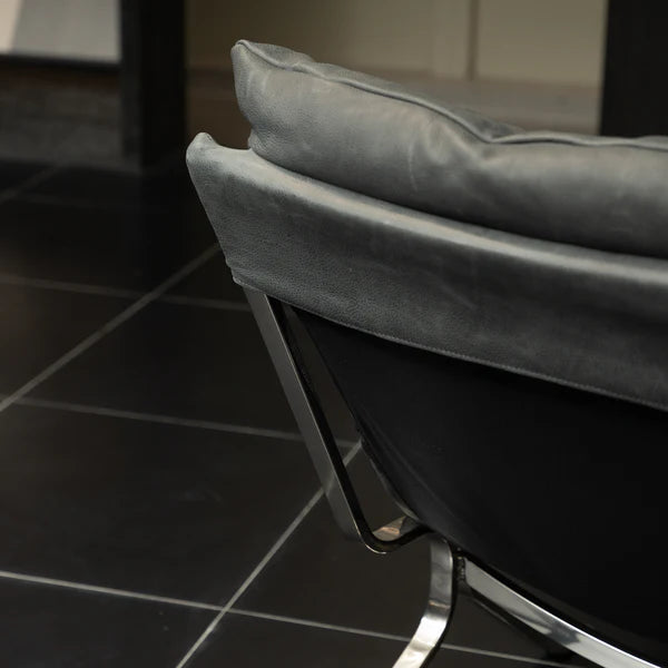 Atlas Lounge Chair