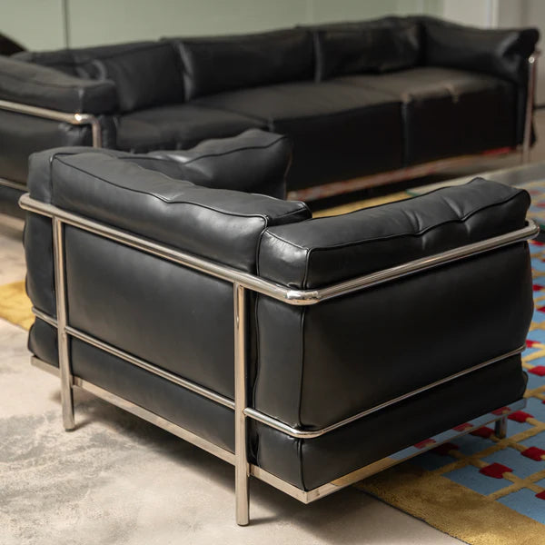 Carré Armchair