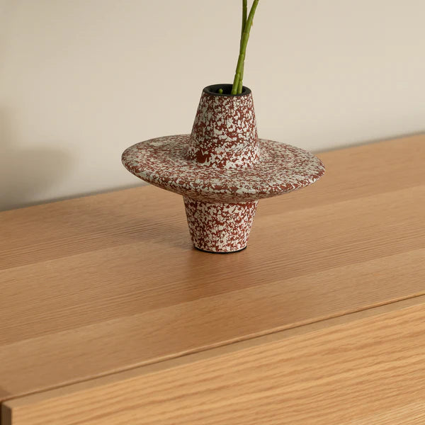 Linea Vista Console